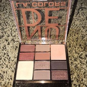 Nude shades Eyeshadow